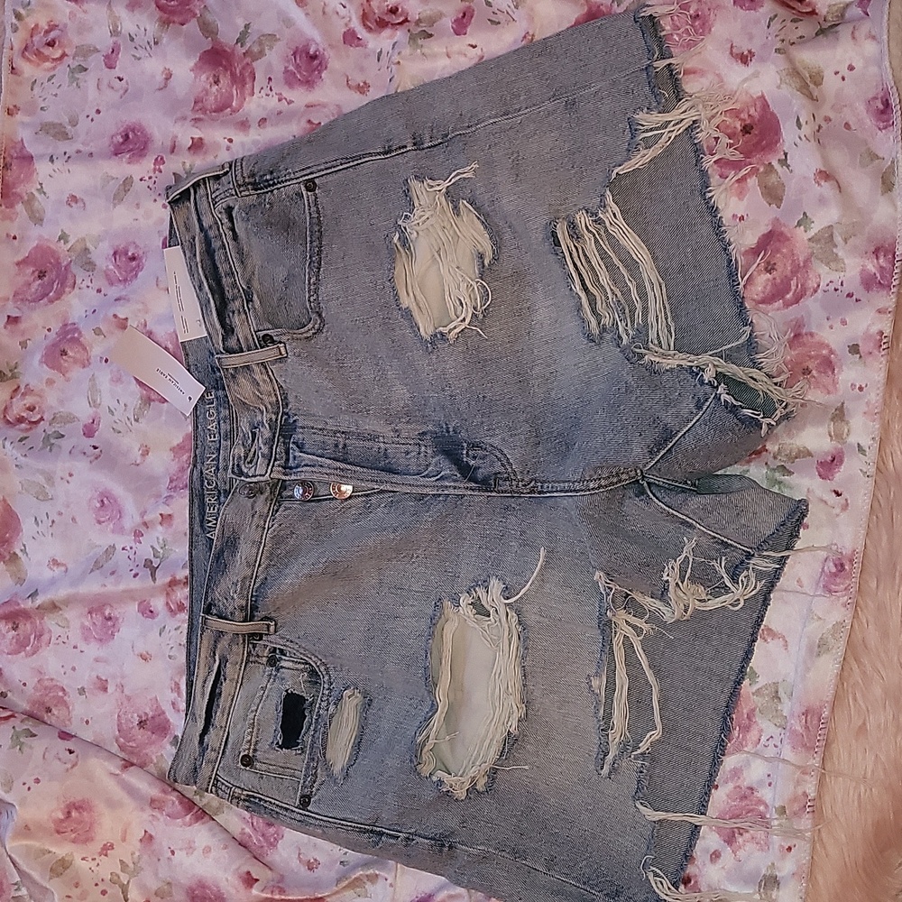 AMERICAN EAGLE 90S BOYFRIEND DENIM SHORTS SIZE 18 NWT